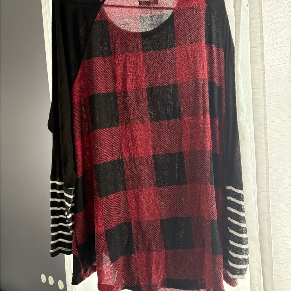 Maurices Black and Red Textured Sweater